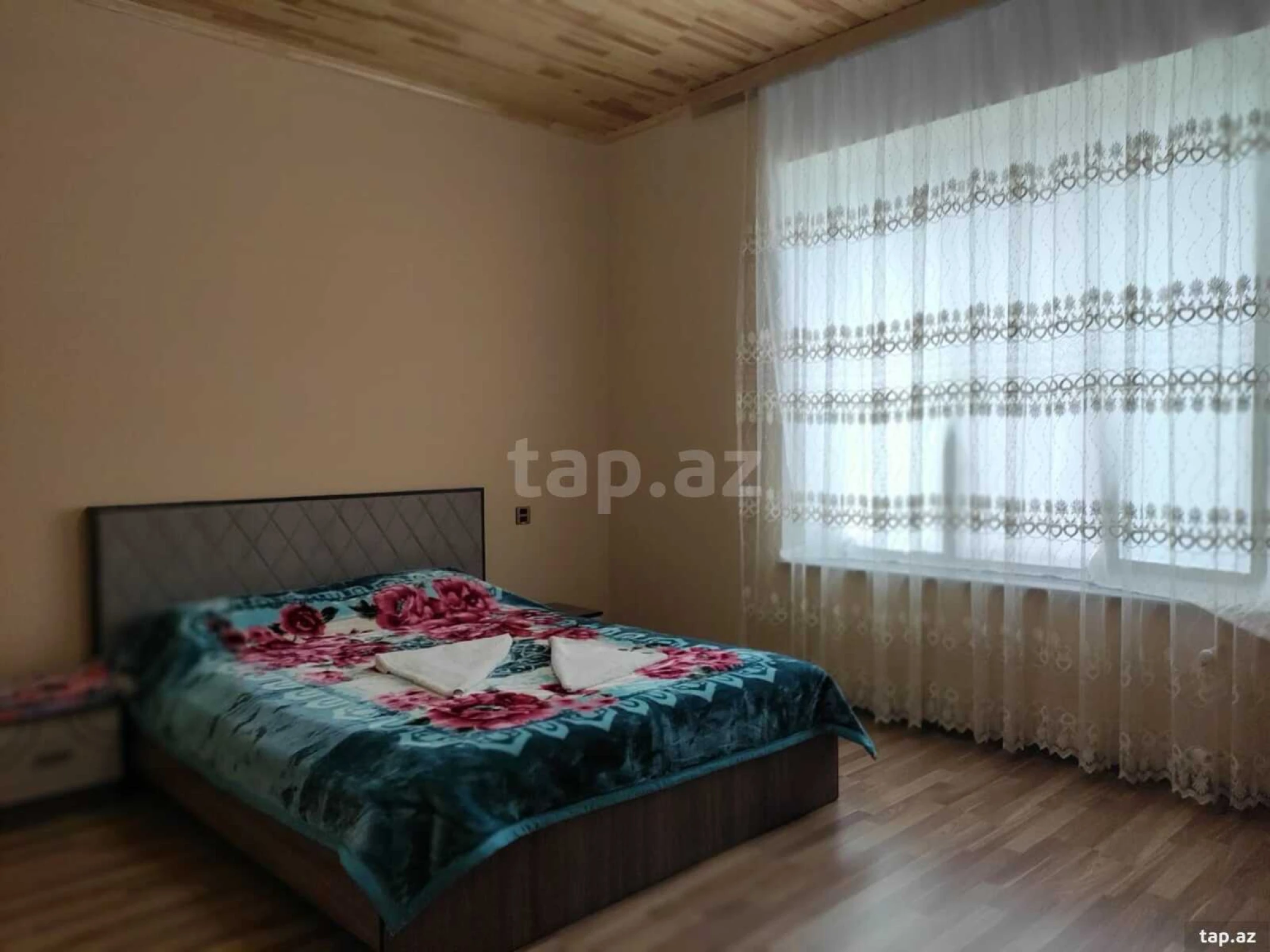 Kirayə verilir 7 otaqlı həyət evi 220 m²