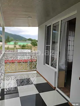 Kirayə verilir 7 otaqlı həyət evi 220 m²