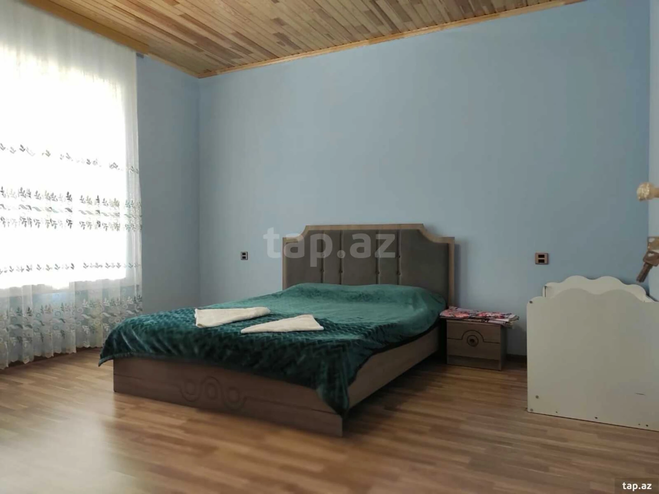 Kirayə verilir 7 otaqlı həyət evi 220 m²