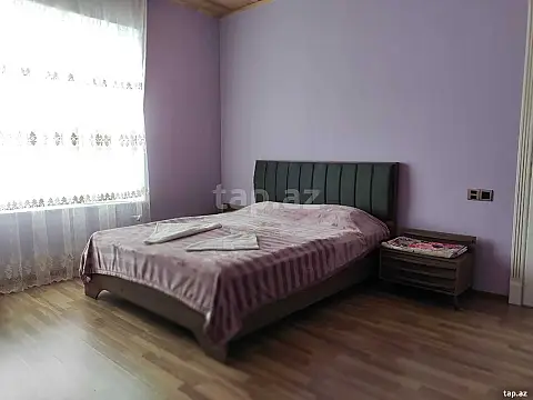 Kirayə verilir 7 otaqlı həyət evi 220 m²