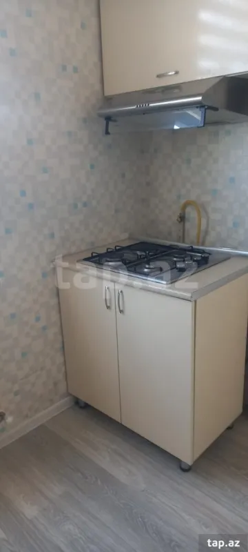 Kirayə verilir 2 otaqlı yeni tikili 70 m²