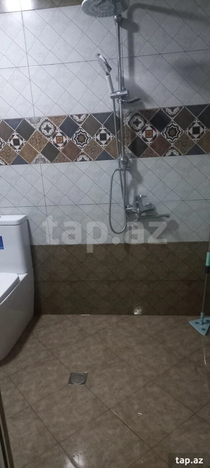 Kirayə verilir 2 otaqlı yeni tikili 70 m²