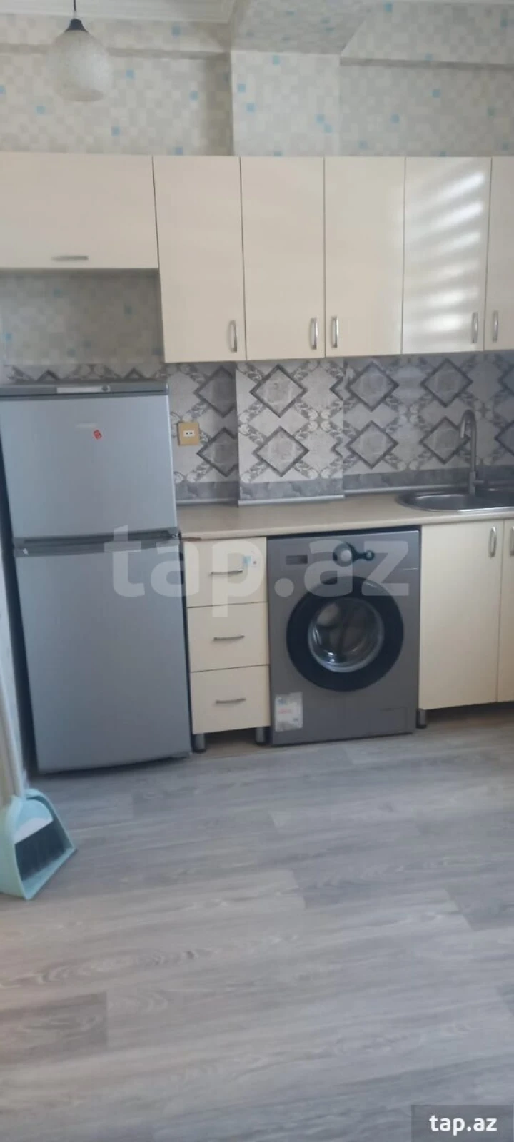 Kirayə verilir 2 otaqlı yeni tikili 70 m²