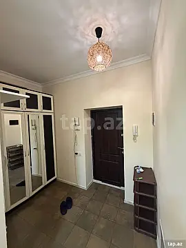 Kirayə verilir 2 otaqlı yeni tikili 53 m²