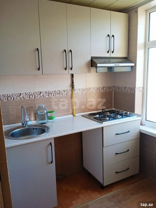 Kirayə verilir 2 otaqlı mənzil 55 m²