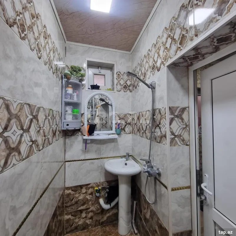 Satılır 2 otaqlı həyət evi 55 m²
