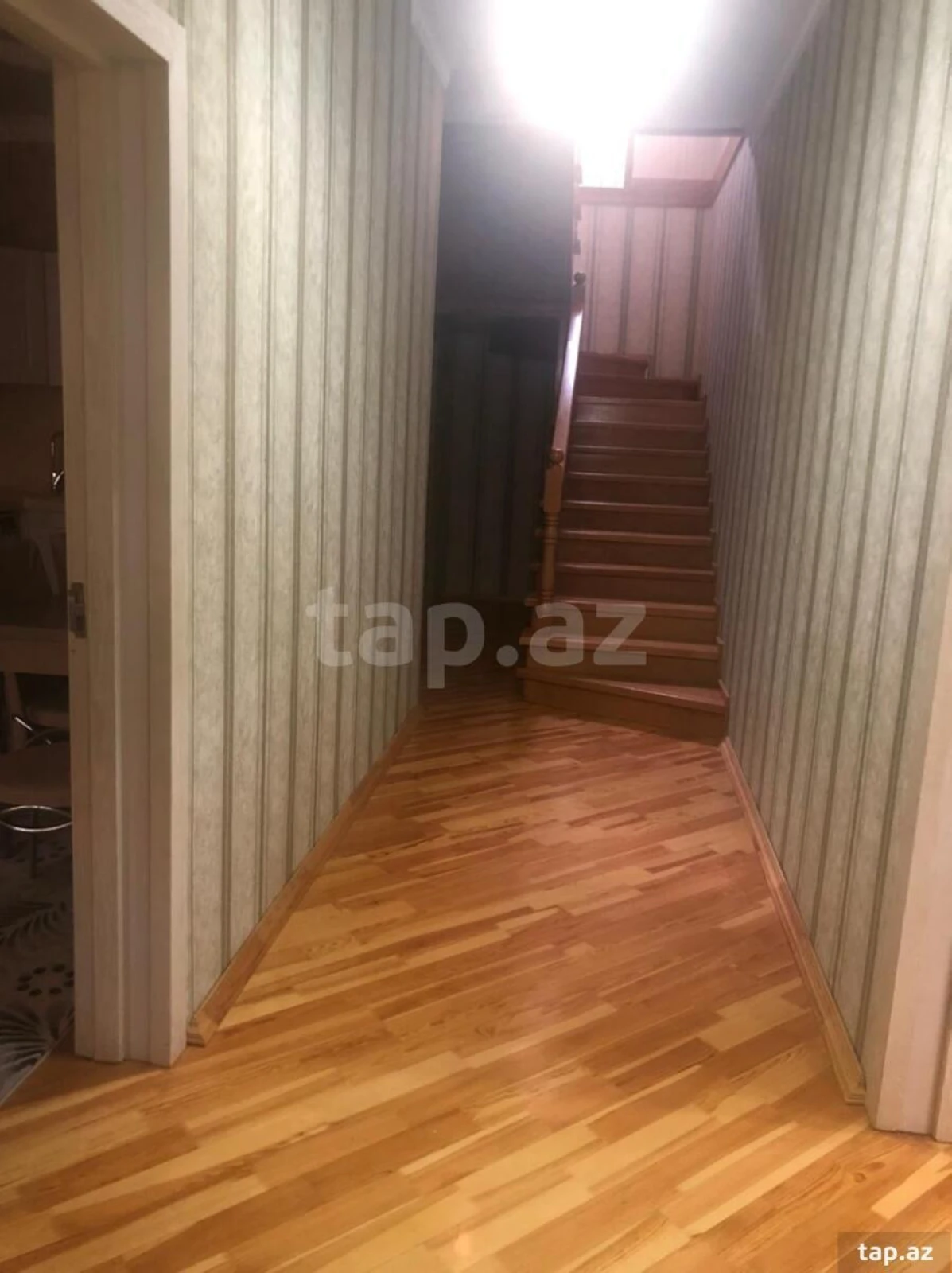 Satılır 5 otaqlı həyət evi 172 m²