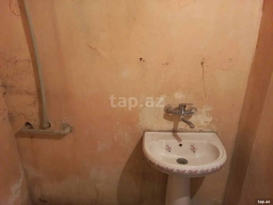 Satılır 3 otaqlı mənzil 56.3 m²