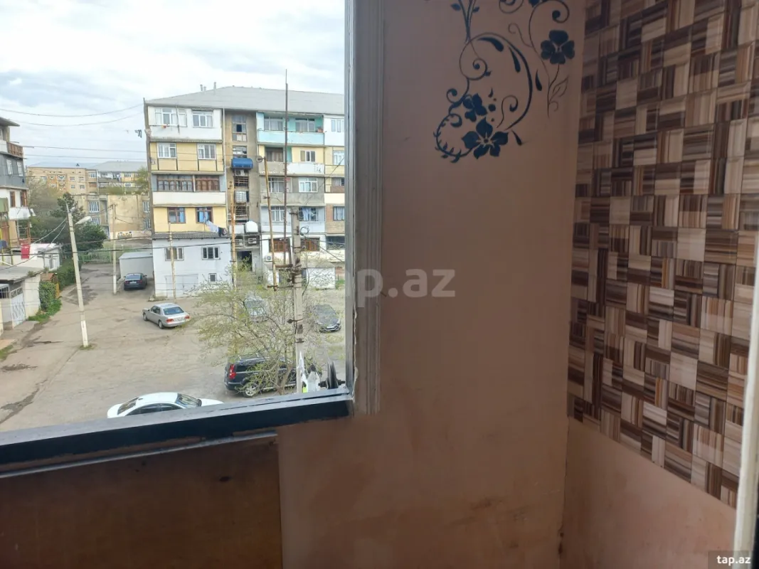 Satılır 3 otaqlı mənzil 56.3 m²