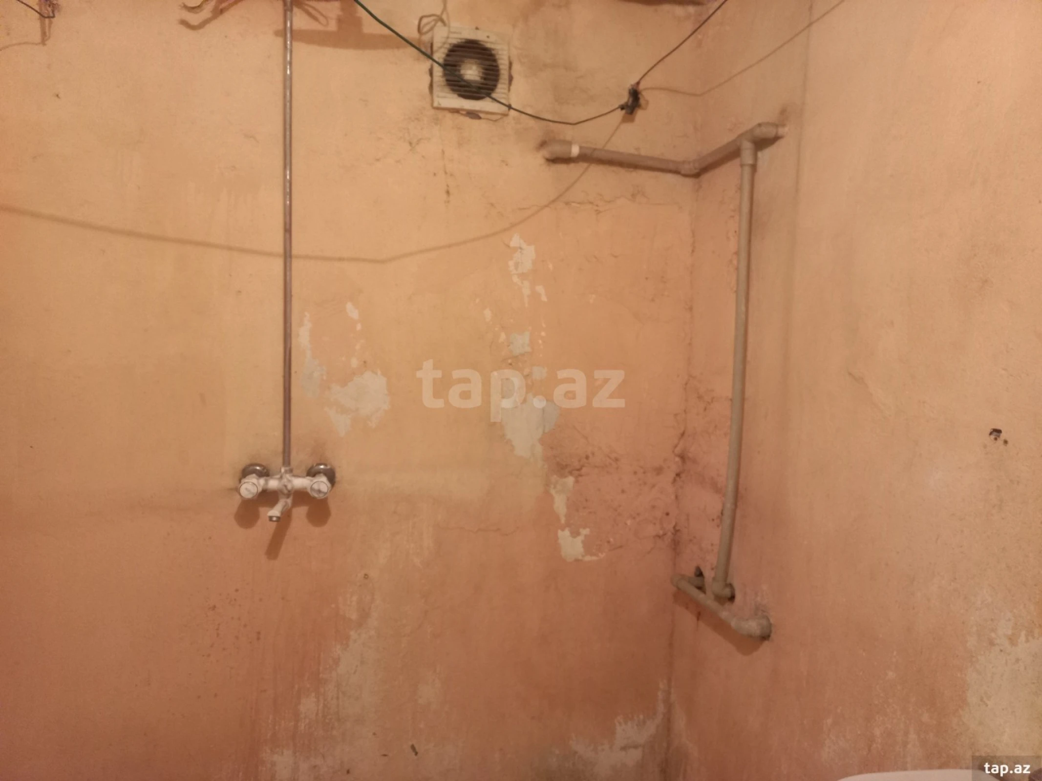 Satılır 3 otaqlı mənzil 56.3 m²