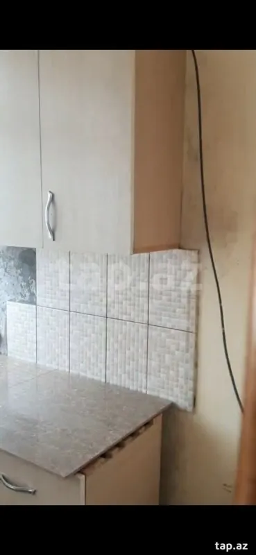 Kirayə verilir 3 otaqlı yeni tikili 100 m²