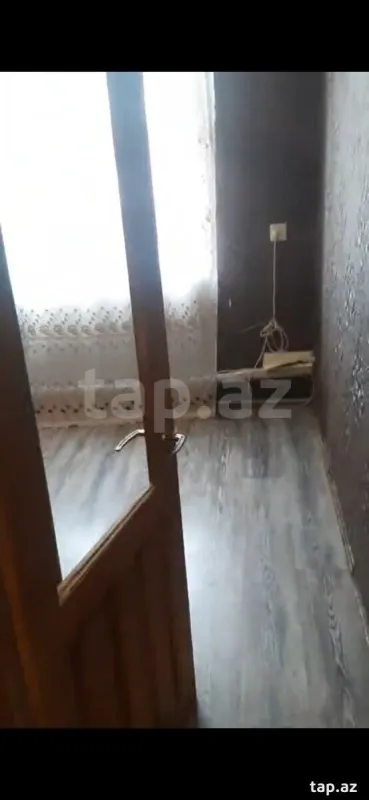 Kirayə verilir 3 otaqlı yeni tikili 100 m²