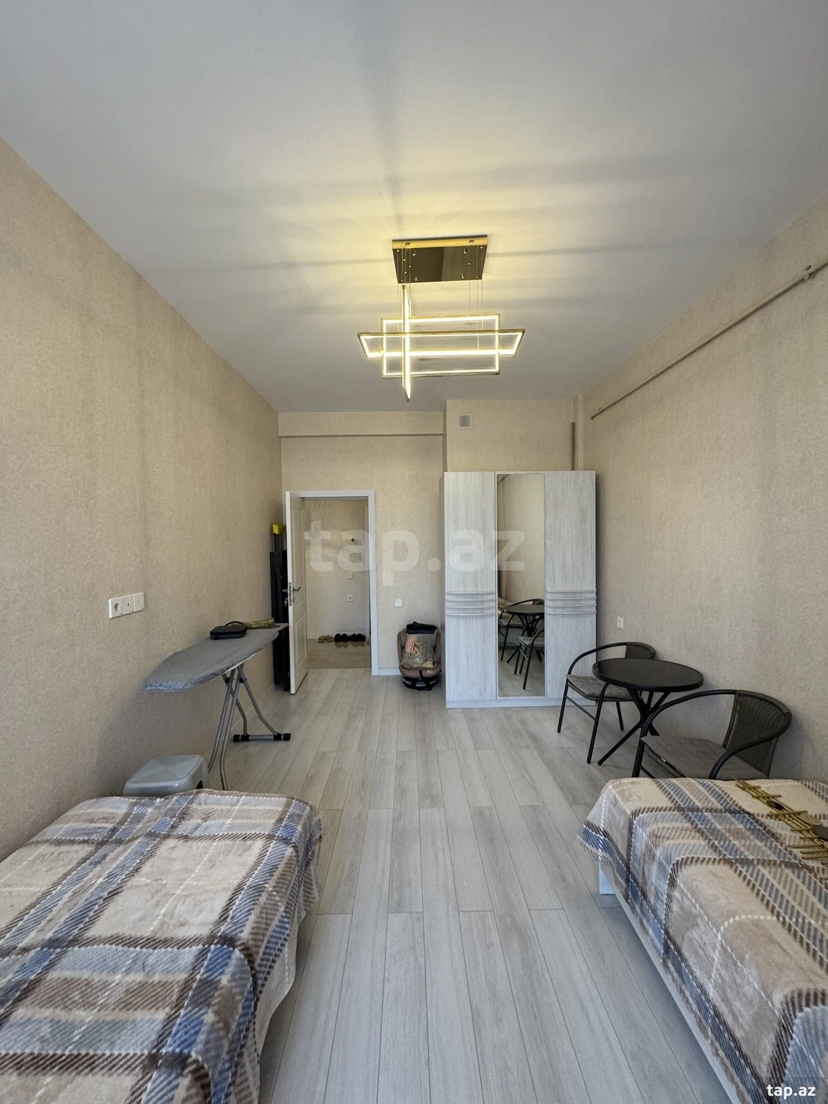 Satılır 3 otaqlı yeni tikili 97 m²