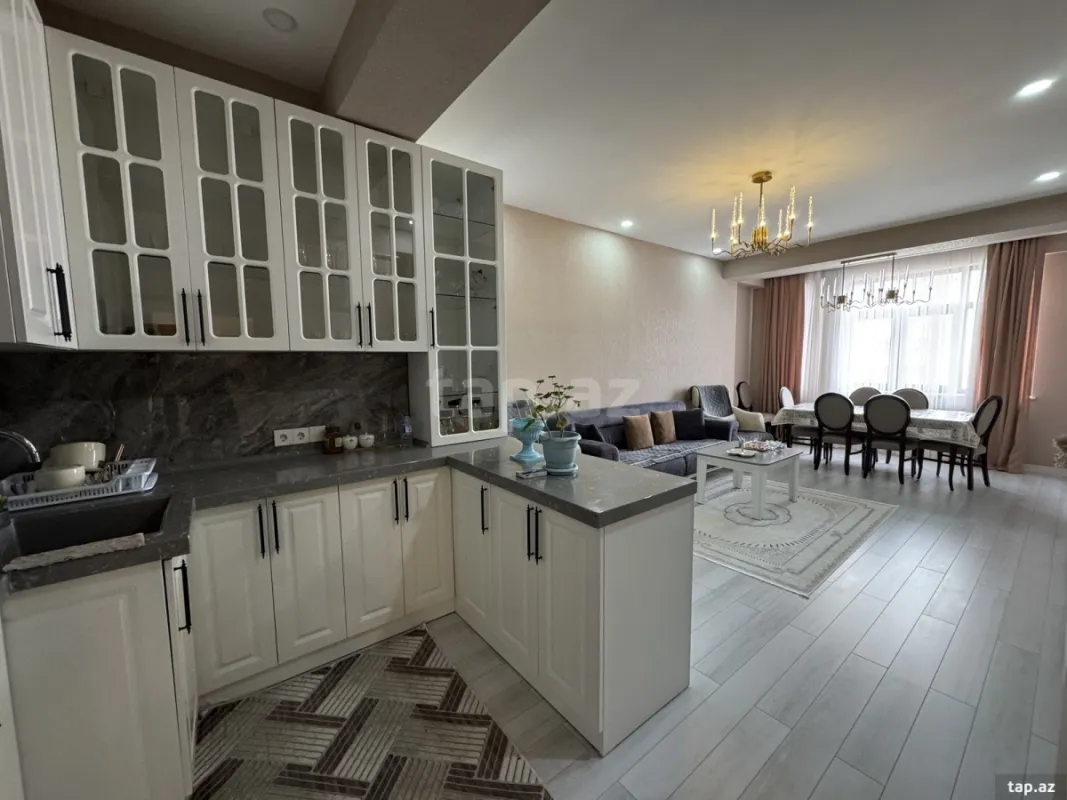 Satılır 3 otaqlı yeni tikili 97 m²