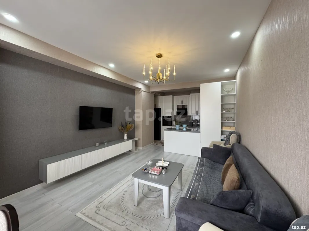 Satılır 3 otaqlı yeni tikili 97 m²