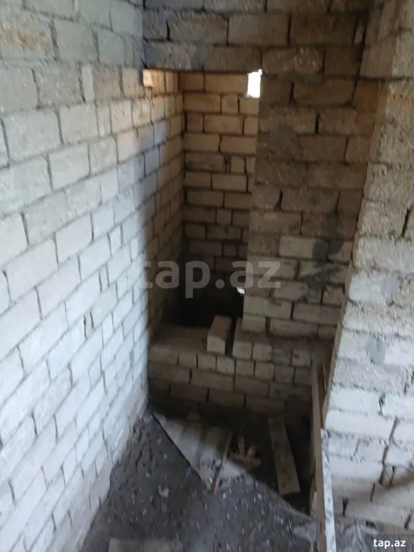 Satılır 4 otaqlı həyət evi 200 m²