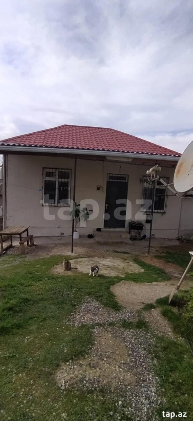 Satılır 3 otaqlı həyət evi 65 m²