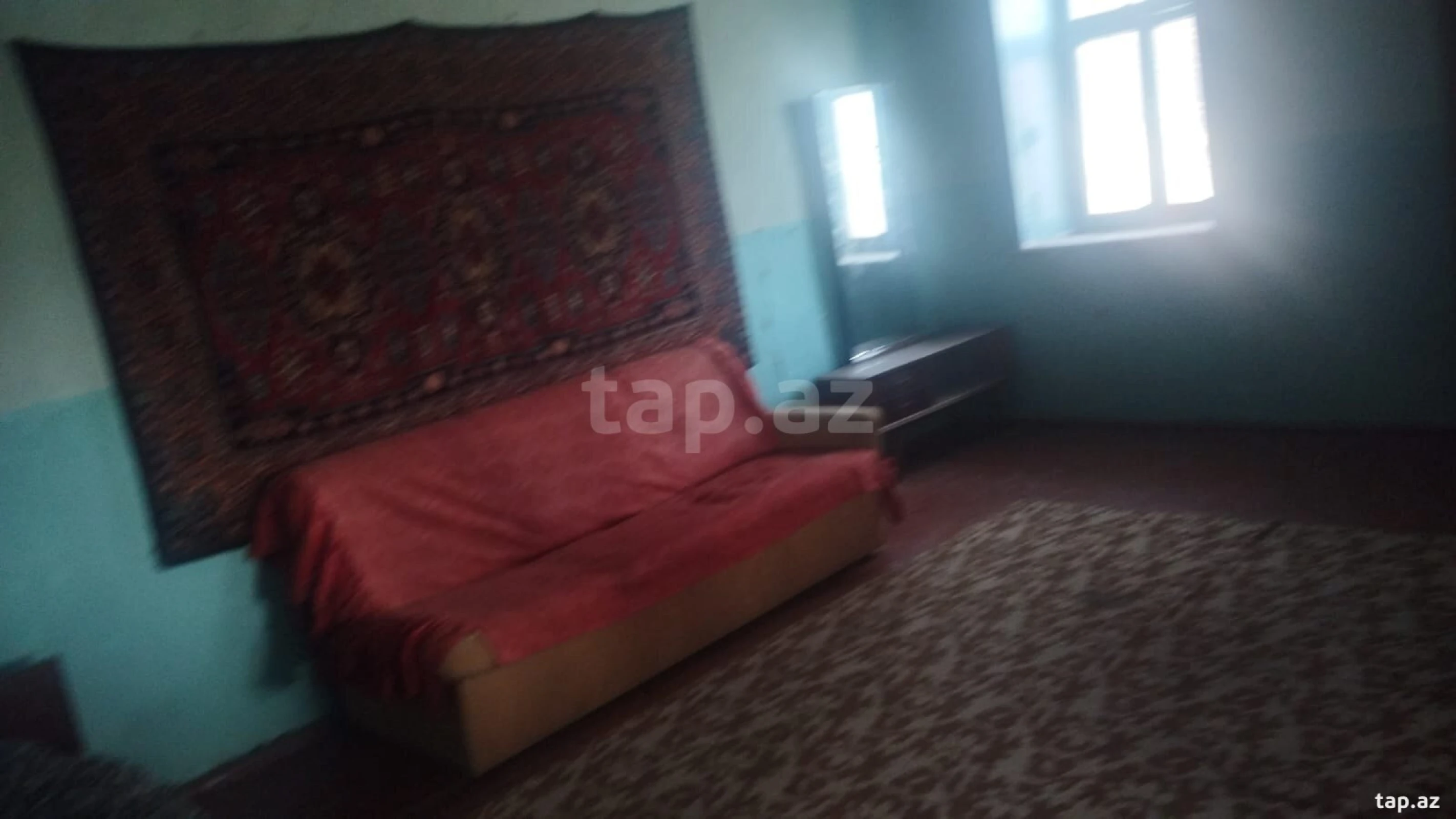 Satılır 5 otaqlı həyət evi 180 m²