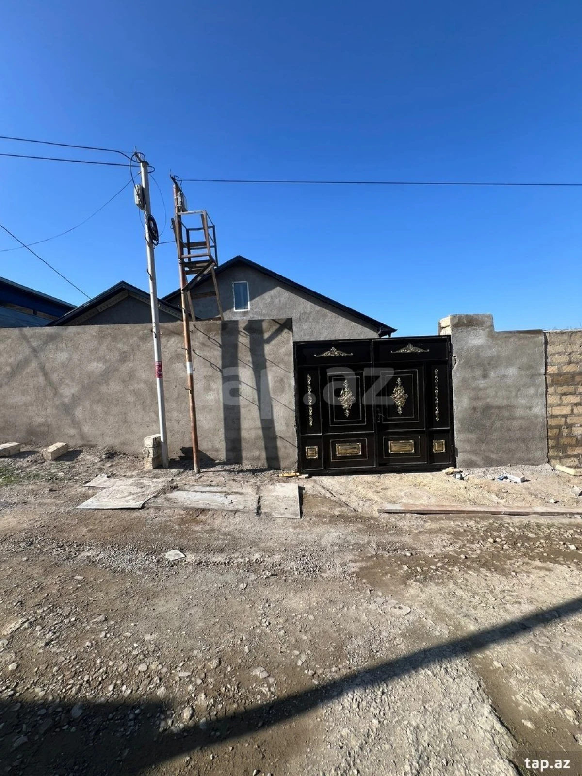 Satılır 4 otaqlı həyət evi 110 m²
