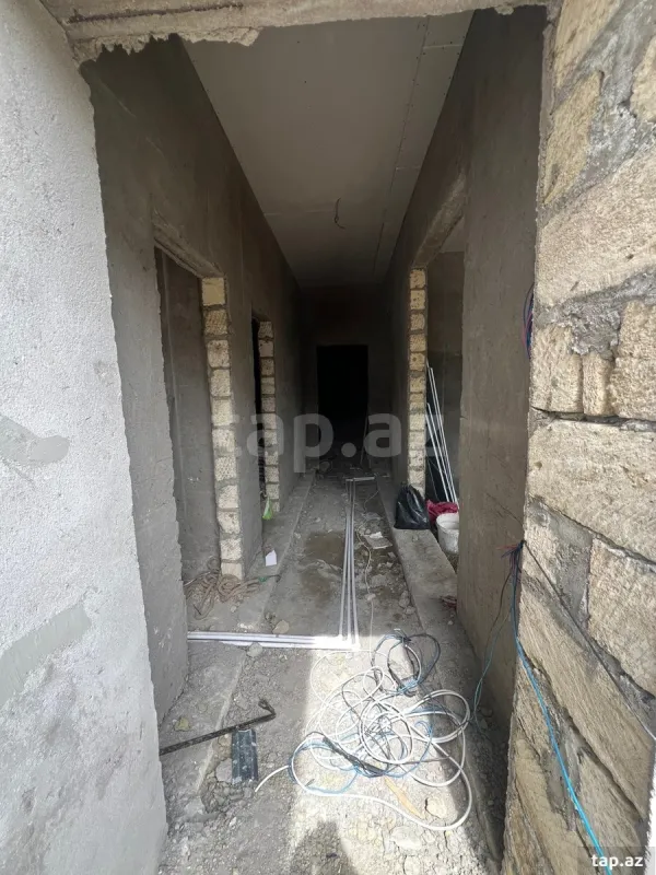 Satılır 4 otaqlı həyət evi 110 m²