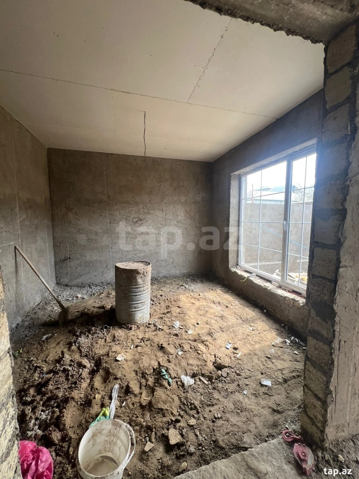 Satılır 4 otaqlı həyət evi 110 m²