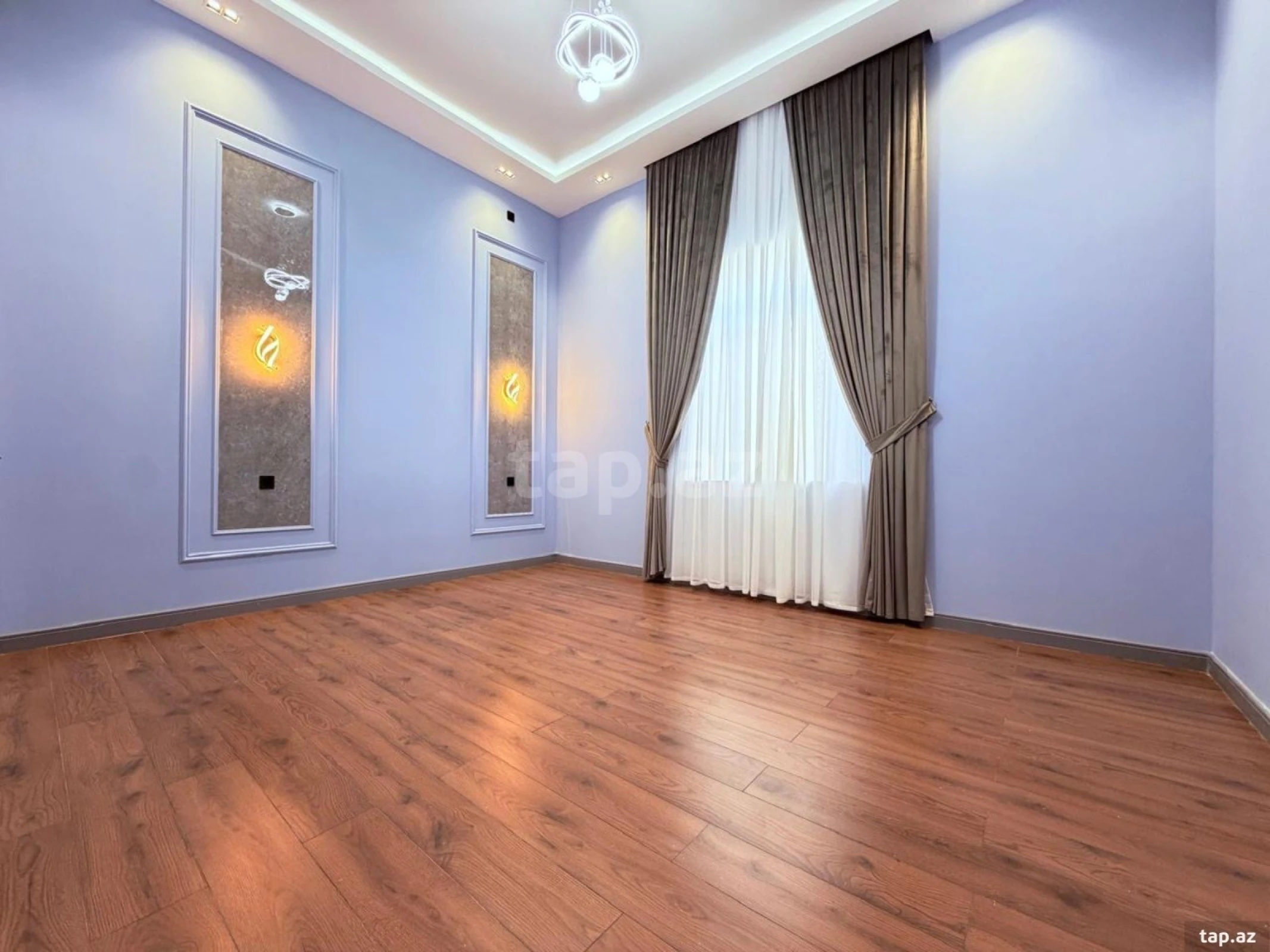 Satılır 4 otaqlı həyət evi 250 m²