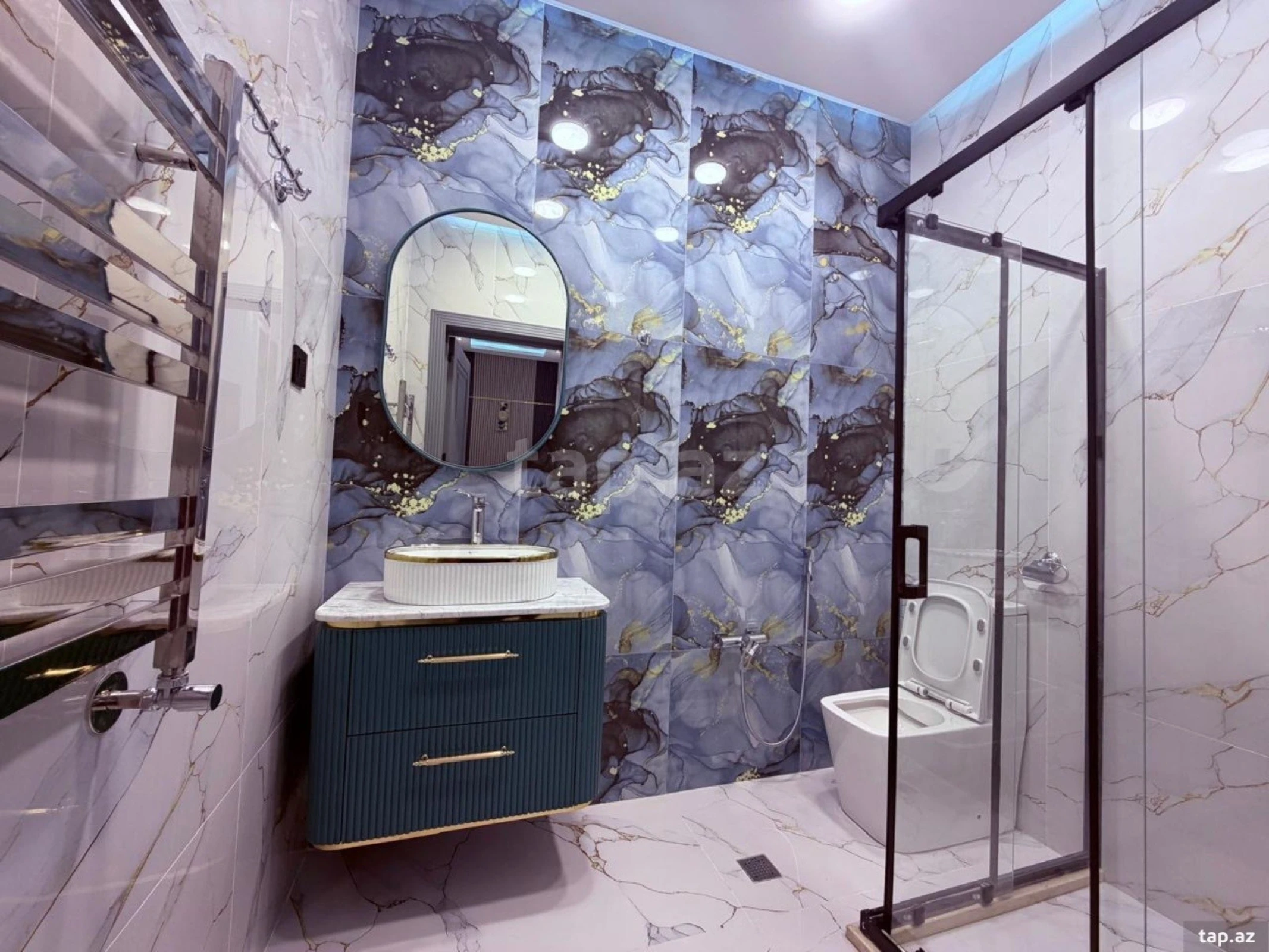 Satılır 4 otaqlı həyət evi 250 m²