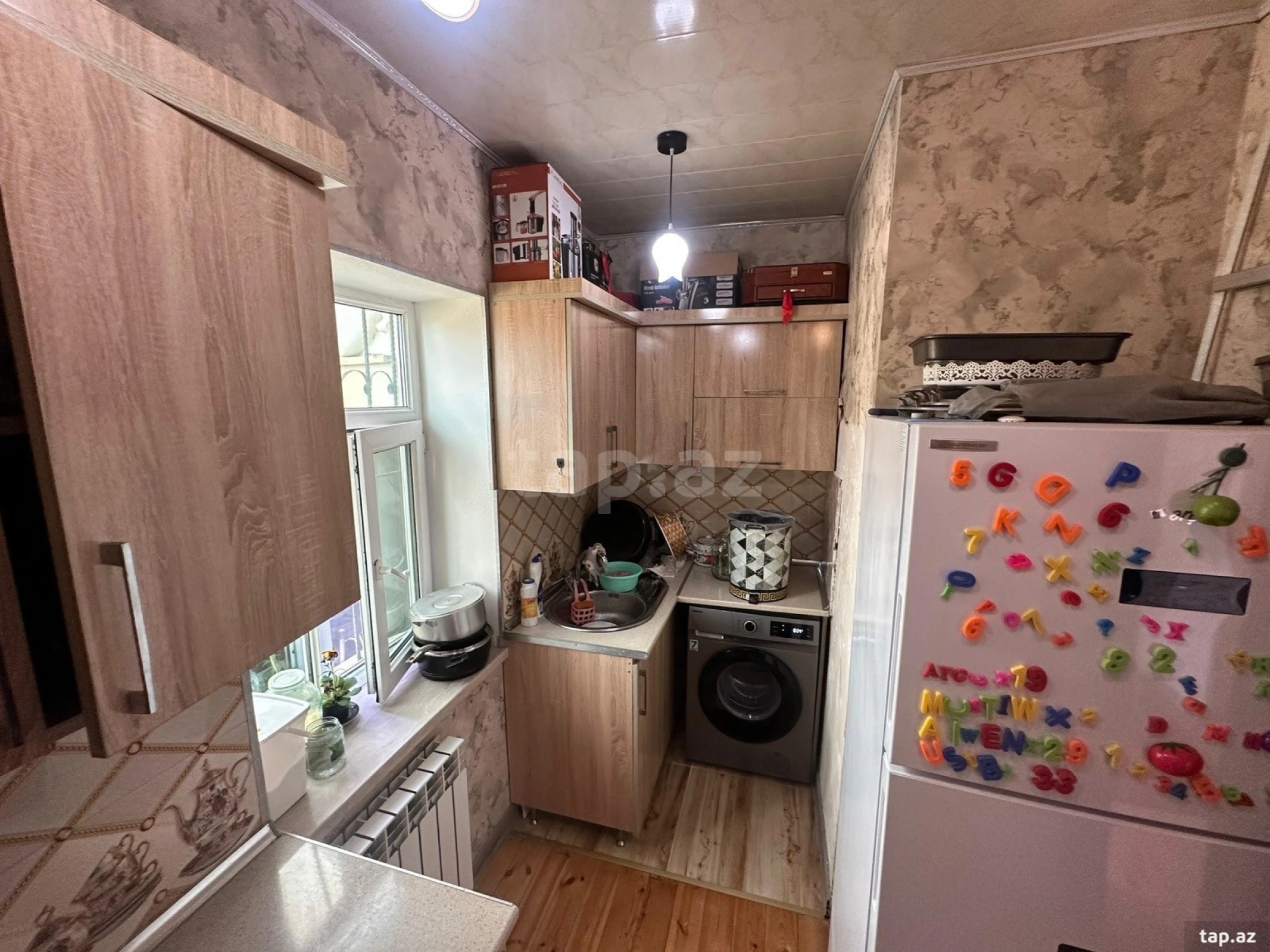 Satılır 4 otaqlı həyət evi 140 m²