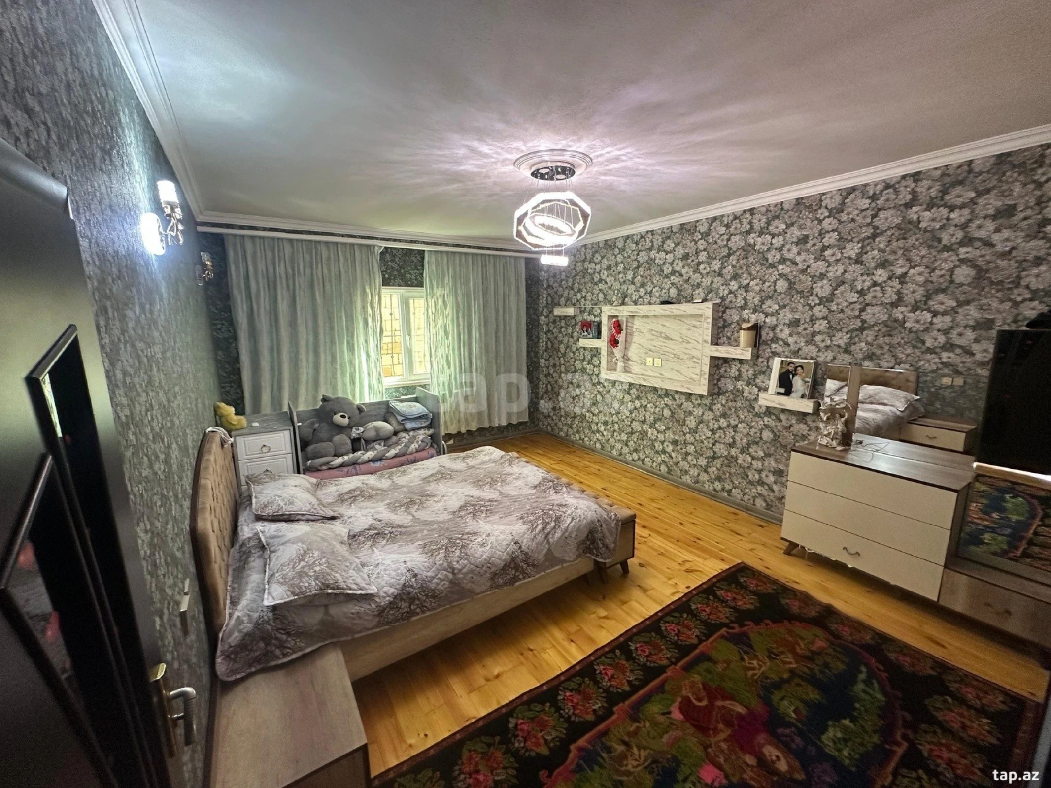 Satılır 4 otaqlı həyət evi 140 m²