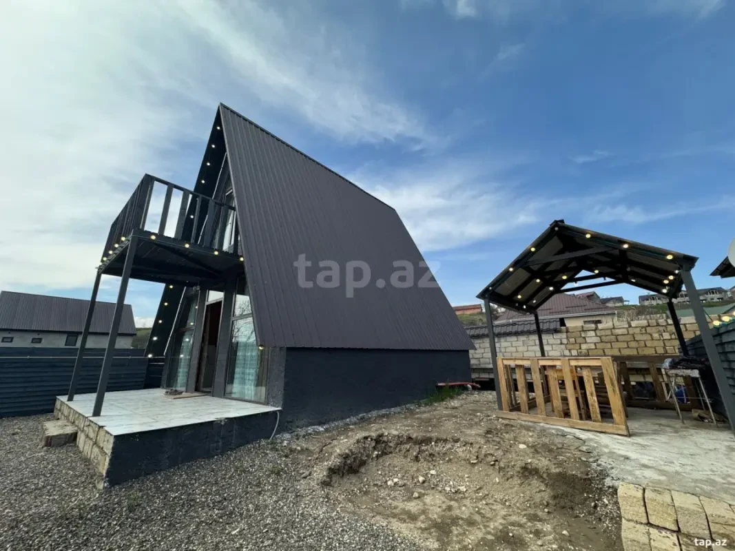 Satılır 3 otaqlı həyət evi 100 m²
