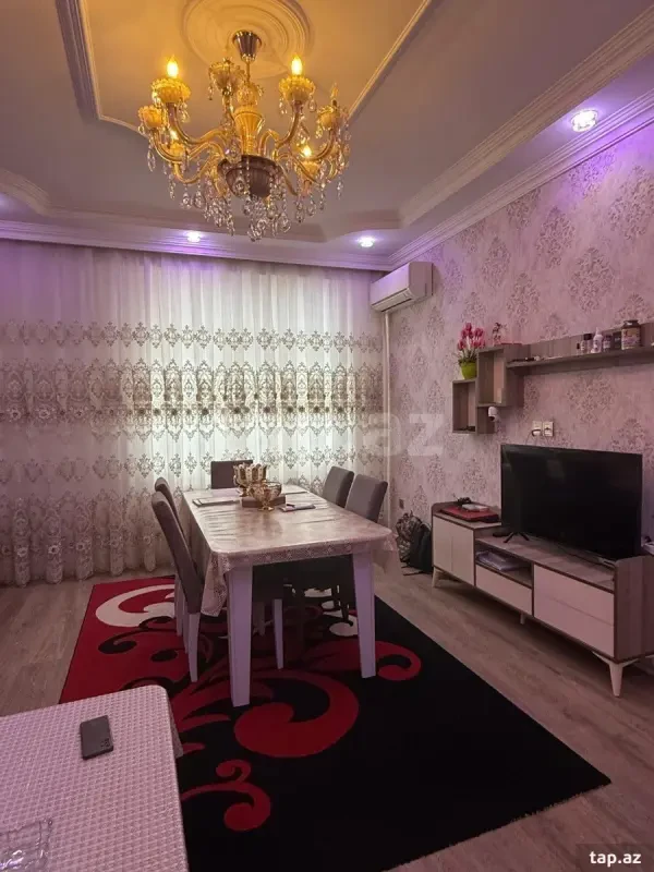 Kirayə verilir 2 otaqlı yeni tikili 74 m²