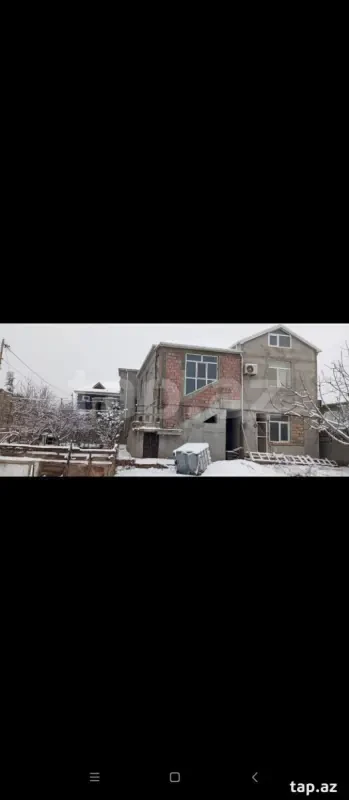 Satılır 10 otaqlı həyət evi 260 m²