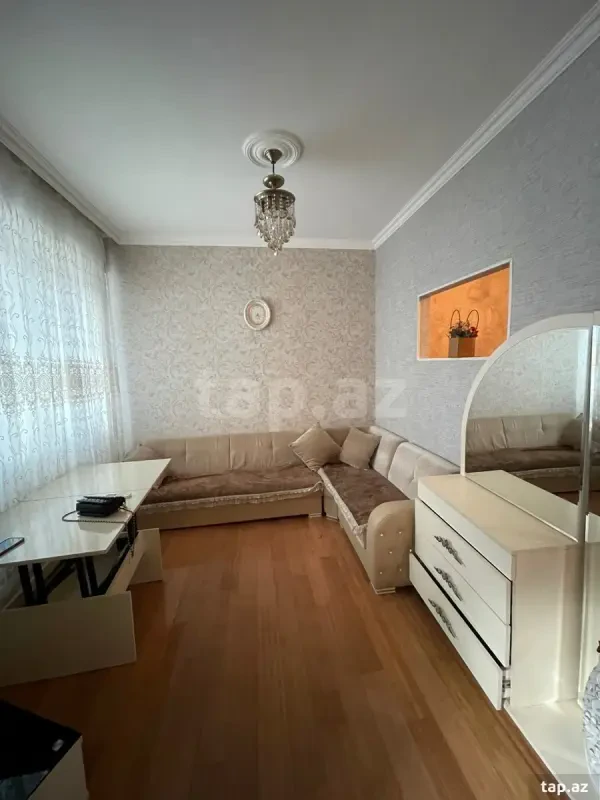 Kirayə verilir 2 otaqlı yeni tikili 43 m²
