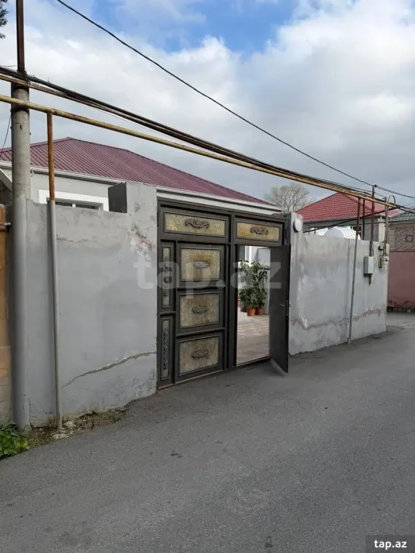 Satılır 3 otaqlı həyət evi 100 m²