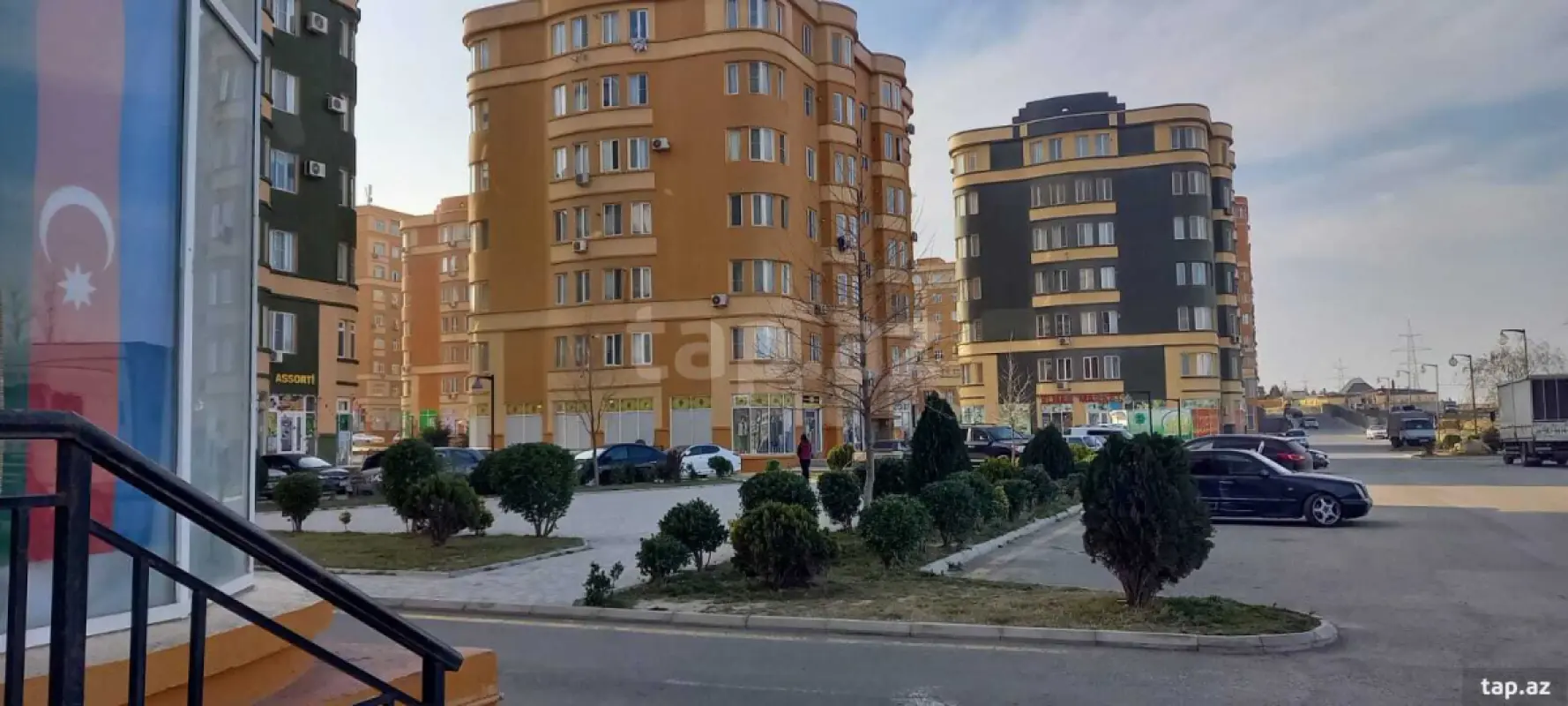 Kirayə verilir 3 otaqlı yeni tikili 70 m²