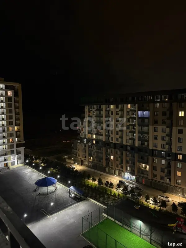 Kirayə verilir 2 otaqlı yeni tikili 75 m²