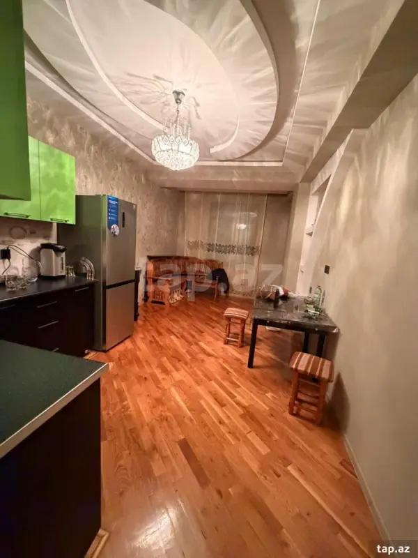 Satılır 2 otaqlı yeni tikili 55 m²
