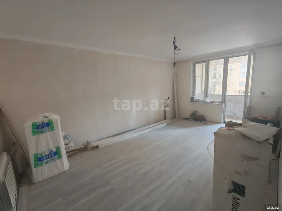 Satılır 1 otaqlı mənzil 30 m²