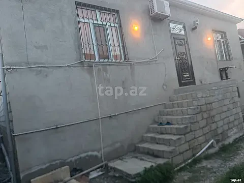 Satılır 4 otaqlı həyət evi 150 m² — Bakı 4 otaq 150.00 m²