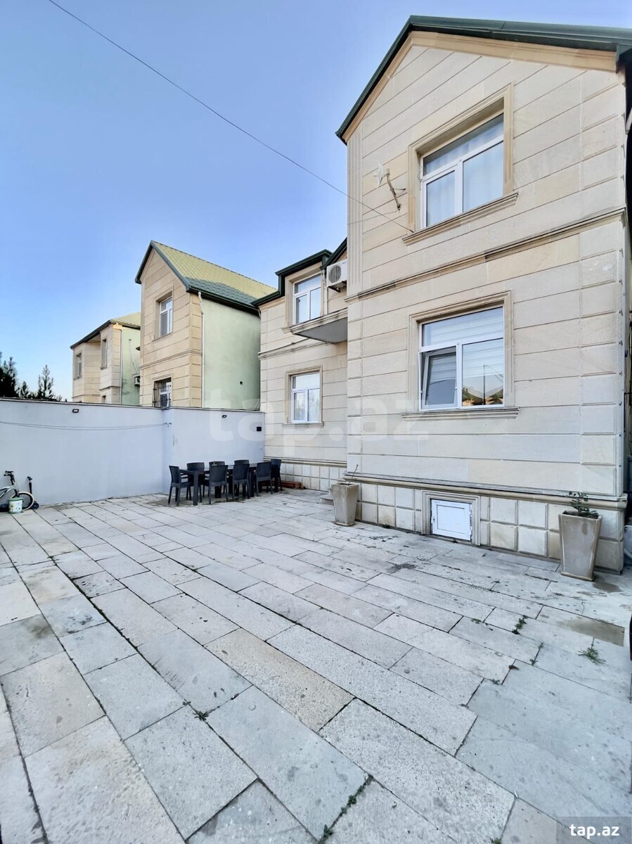 Satılır 6 otaqlı həyət evi 160 m²