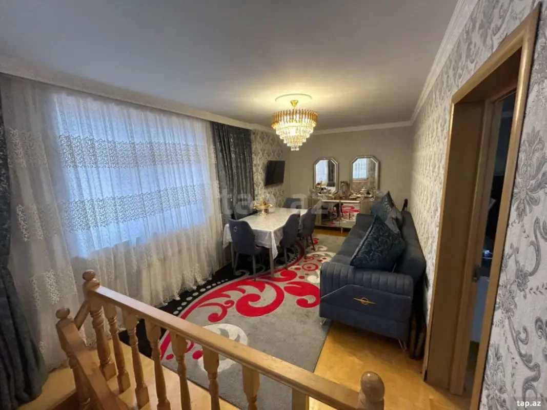 Satılır 5 otaqlı həyət evi 100 m²