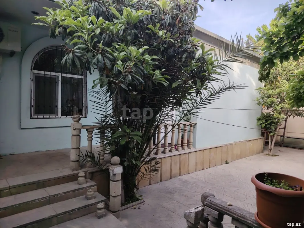 Satılır 3 otaqlı həyət evi 100 m²