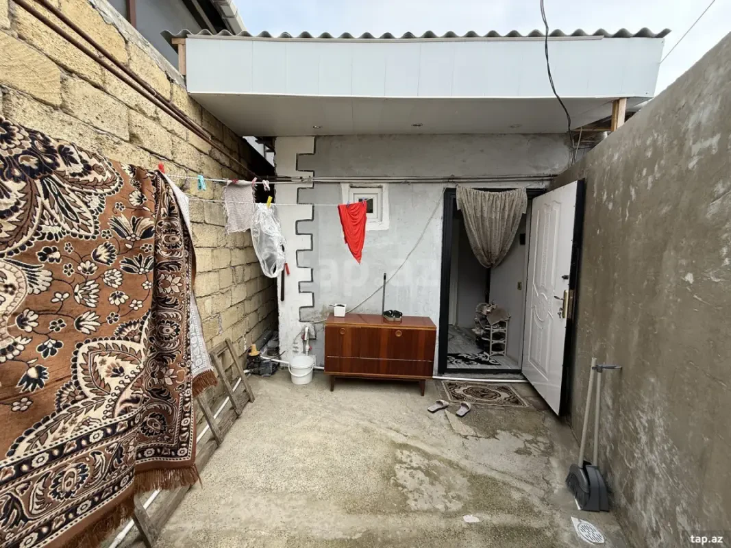 Satılır 2 otaqlı həyət evi 75 m²