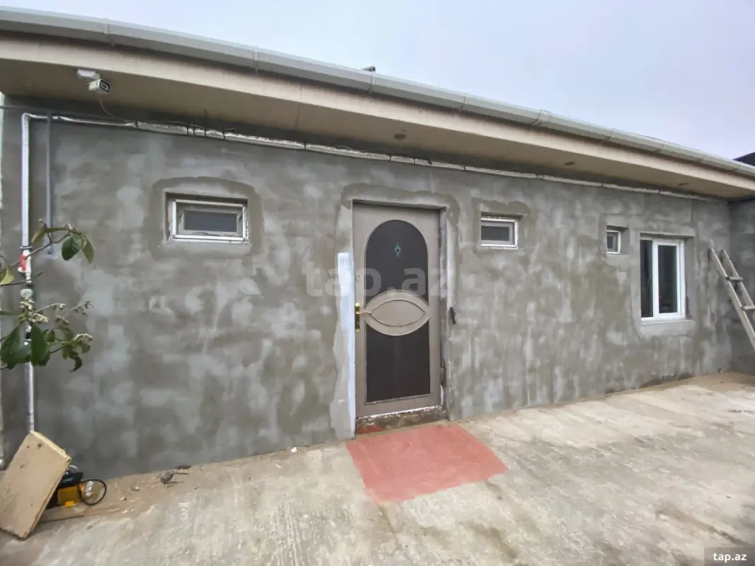 Kirayə verilir 2 otaqlı həyət evi 80 m²