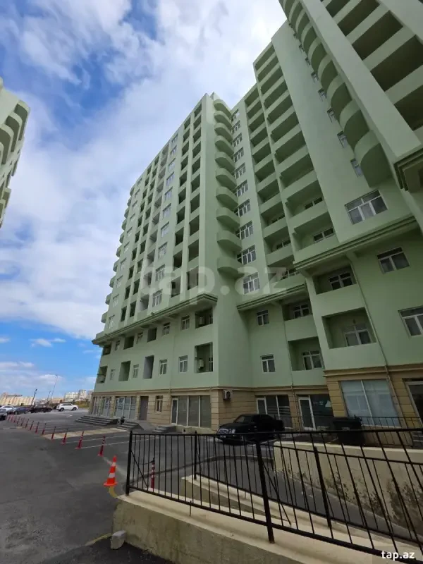 Satılır 2 otaqlı yeni tikili 60 m²