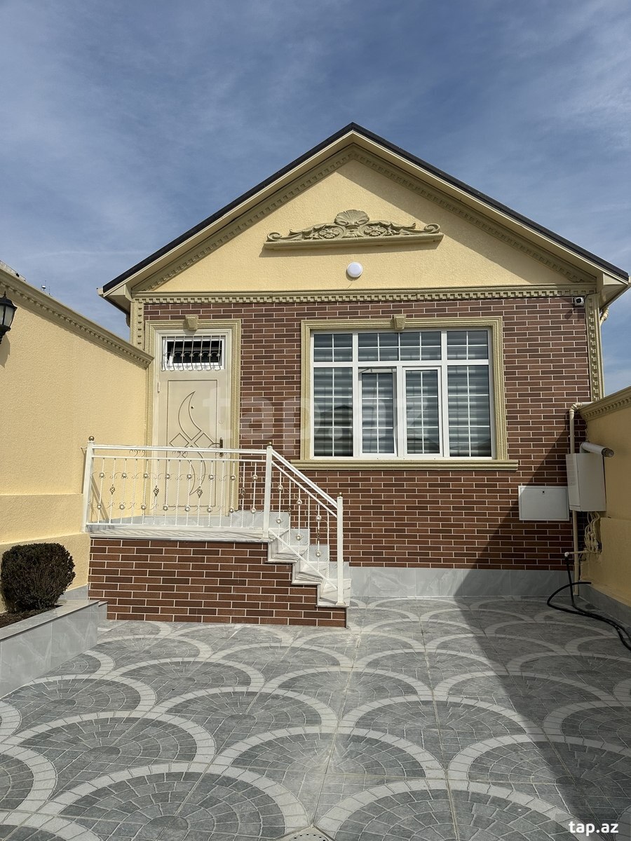 Satılır 4 otaqlı həyət evi 120 m²