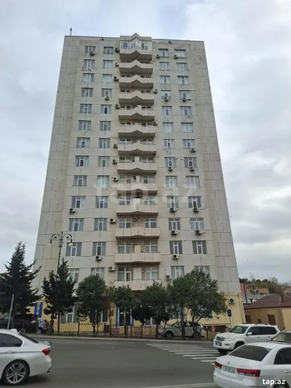 Satılır 2 otaqlı yeni tikili 76 m²