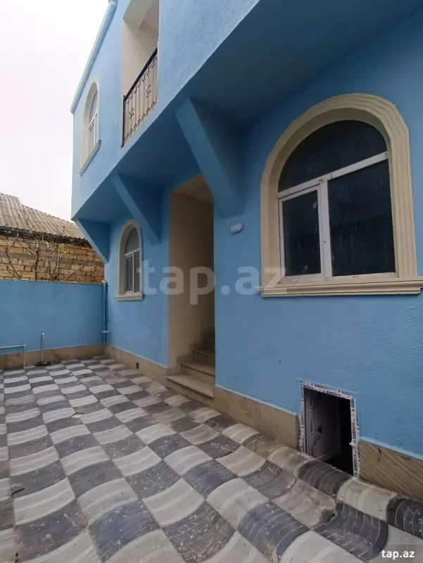 Satılır 4 otaqlı həyət evi 112 m²