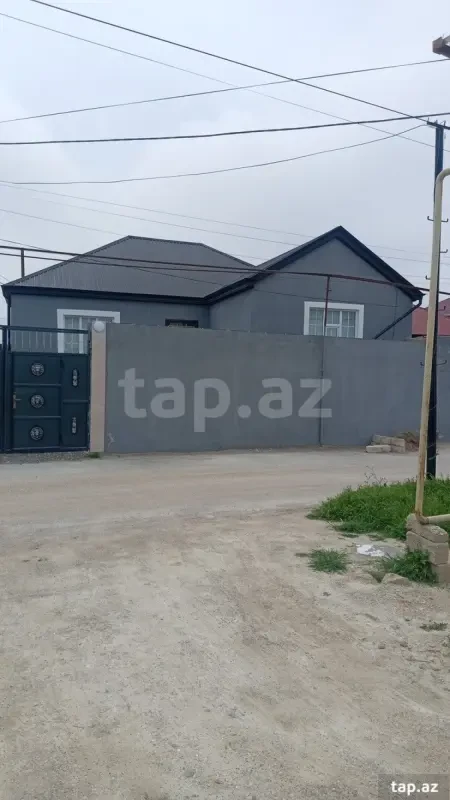 Satılır 3 otaqlı həyət evi 70 m²