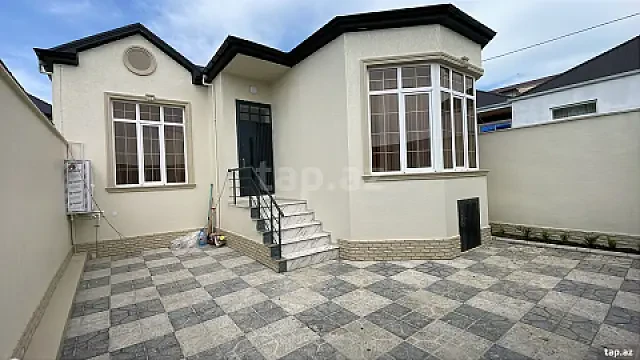 Satılır 4 otaqlı həyət evi 100 m² — Bakı 4 otaq 100.00 m²